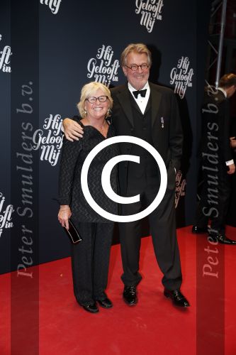 Amsterdam 11 november 2012
Premiere Zij gelooft in mij in het nieuwe de la mar.
Jeroen Krabbe met partner Herma Krabbe
Peter Smulders bv
