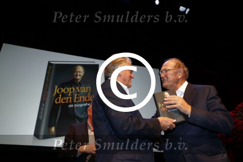 Amsterdam 24 oktober 2012
Presentatie boek/biografie Joop v d Ende in het nieuwe de la mar theater. Joop en Jeroen Krabbe
Peter Smulders bv