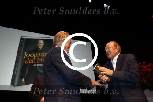 Amsterdam 24 oktober 2012
Presentatie boek/biografie Joop v d Ende in het nieuwe de la mar theater. Joop en Jeroen Krabbe
Peter Smulders bv