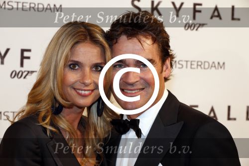 Amsterdam 28 oktober 2012
Premiere James Bond film skyfall in Tuschinski. Jeroen en Dany v d Boom
Peter Smulders bv