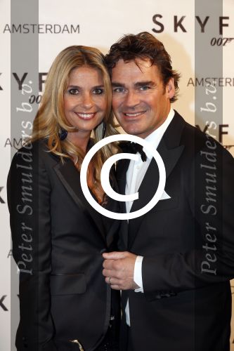 Amsterdam 28 oktober 2012
Premiere James Bond film skyfall in Tuschinski. Jeroen en Dany v d Boom
Peter Smulders bv