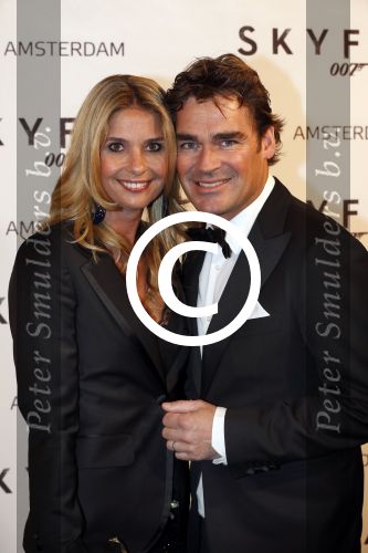 Amsterdam 28 oktober 2012
Premiere James Bond film skyfall in Tuschinski. Jeroen en Dany v d Boom
Peter Smulders bv