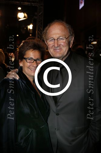 Amsterdam 19 november 2012
Premiere alles is familie in het nieuwe de la mar theater.
Joop v d Ende met zijn vrouw Janine v d Ende
Peter Smulders bv