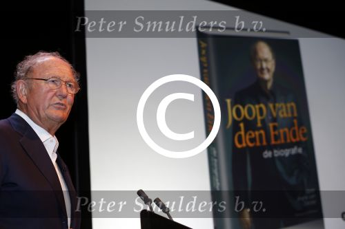 Amsterdam 24 oktober 2012
Presentatie boek/biografie Joop v d Ende in het nieuwe de la mar theater.
Peter Smulders bv