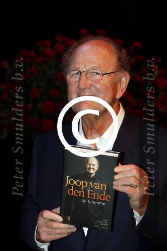 Amsterdam 24 oktober 2012
Presentatie boek/biografie Joop v d Ende in het nieuwe de la mar theater.
Peter Smulders bv