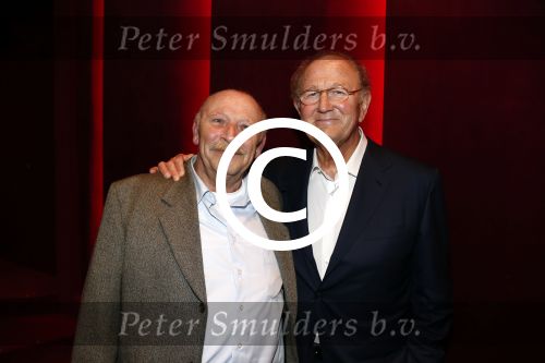 Amsterdam 24 oktober 2012
Presentatie boek/biografie Joop v d Ende in het nieuwe de la mar theater. Joop met zijn beste vriend
Peter Smulders bv
