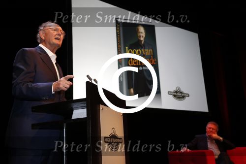 Amsterdam 24 oktober 2012
Presentatie boek/biografie Joop v d Ende in het nieuwe de la mar theater.
Peter Smulders bv