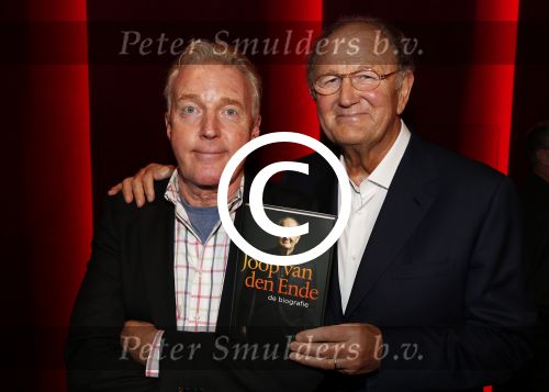 Amsterdam 24 oktober 2012
Presentatie boek/biografie Joop v d Ende in het nieuwe de la mar theater. Joop en Andre v Duin
Peter Smulders bv