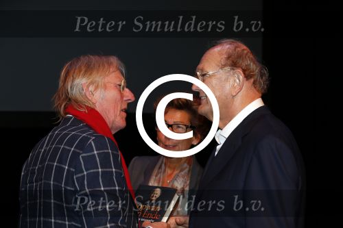 Amsterdam 24 oktober 2012
Presentatie boek/biografie Joop v d Ende in het nieuwe de la mar theater. Joop met Freek de Jonge
Peter Smulders bv