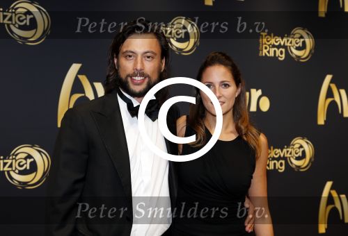 Amsterdam 19 oktober 2012
Televizier ring in carre. Kaja Wolfers met nieuwe vriendin
Peter Smulders bv