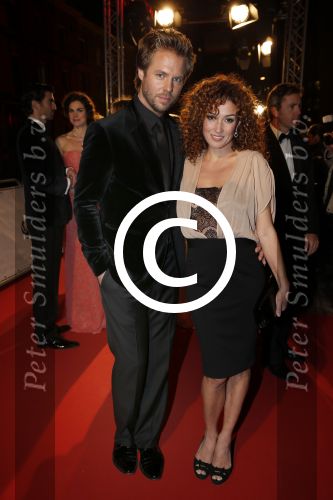 Amsterdam 19 november 2012
Premiere alles is familie in het nieuwe de la mar theater. katja Schuurman Thijs Romer Arne Toonen en Birgit Schuurman
Peter Smulders bv