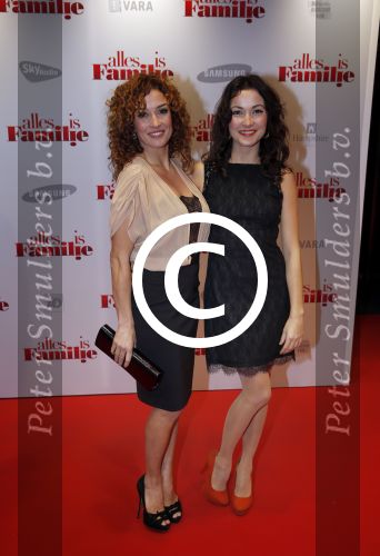 Amsterdam 19 november 2012
Premiere alles is familie in het nieuwe de la mar theater. katja Schuurman Thijs Romer Arne Toonen en Birgit Schuurman
Peter Smulders bv