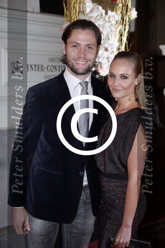 Amsterdam 12 november 2012
Beau monde awards in het amstel hotel. Kimberly Klaver met vriend
Peter Smulders bv