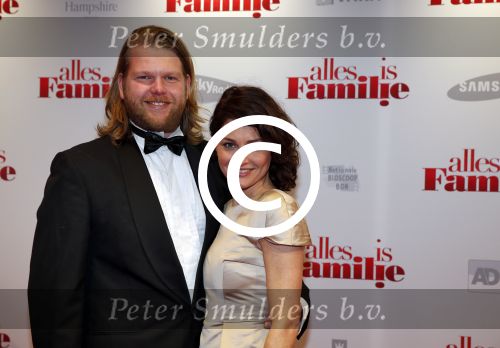 Amsterdam 19 november 2012
Premiere alles is familie in het nieuwe de la mar theater.
Korneel Evers met partner
Peter Smulders bv