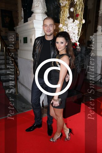 Amsterdam 12 november 2012
Beau monde awards in het amstel hotel. lange Frans met zijn vrouw danielle
Peter Smulders bv