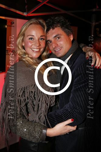Blaricum 4 november 2012
Gala stop kinder misbruik bij red sun. leontine Mourits met vriend
Peter Smulders bv