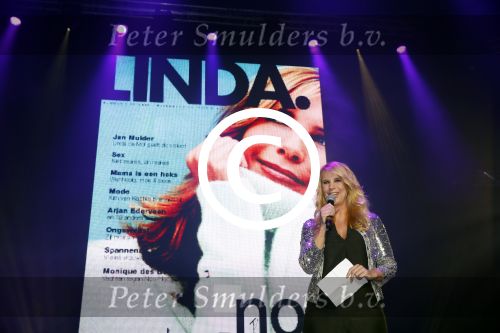 Amsterdam 18 november 2012
100 keer het blad de linda. Vandaar een feestje met div optredens in de HMH Heineken Music Hall. Linda de Mol 
Peter Smulders bv
