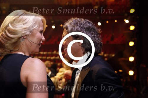 Amsterdam 19 oktober 2012
Televizier ring in carre. Linda de Mol met ex Sander Vahle
Peter Smulders bv