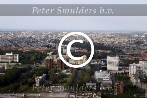 Amsterdam Nigtevecht Loosdrecht Utrecht 10 juni 2012
Luchtfoto\'s gemaakt vanuit vliegtuig.
Peter Smulders bv