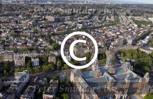 Amsterdam Nigtevecht Loosdrecht Utrecht 10 juni 2012
Luchtfoto\'s gemaakt vanuit vliegtuig.
Peter Smulders bv