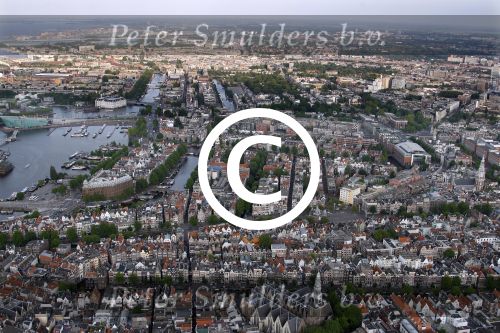 Amsterdam Nigtevecht Loosdrecht Utrecht 10 juni 2012
Luchtfoto\'s gemaakt vanuit vliegtuig.
Peter Smulders bv