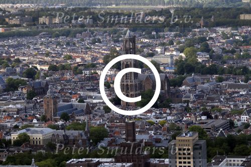 Amsterdam Nigtevecht Loosdrecht Utrecht 10 juni 2012
Luchtfoto\'s gemaakt vanuit vliegtuig. de Dom in Utrecht
Peter Smulders bv
