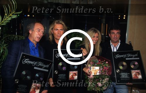 Amsterdam, 18 September 1995
Gouden plaat voor Granth and Forsyth samen met Peter Koelewijn en Ludo Voeten