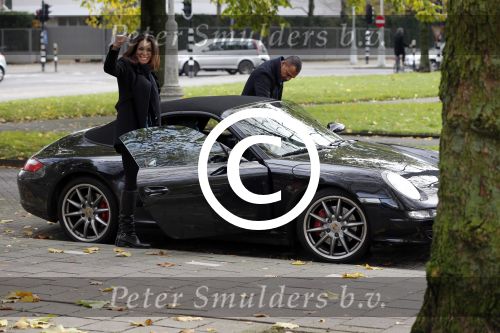 Amsterdam 11 november 2012
Ruud Gullit en zijn vriendin Maggie bij het hilton hotel.
Peter Smulders bv