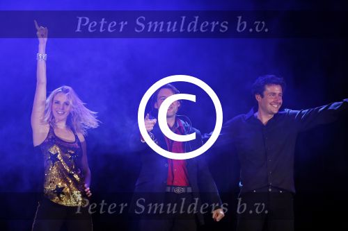 Zeist 21 november 2012
Hans Kazan krijgt prijs in het Fyji theater in Zeist.
Aanwezig zijn zijn zoons Oscar Renzo en Steven alsmede zijn schoondochters Mara en..( Magic Unlimited)
Peter Smulders bv