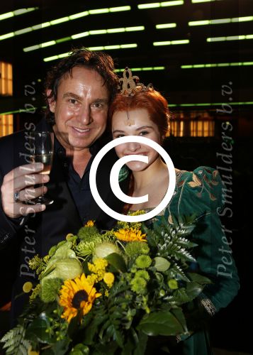 Amsterdam 4 november 2012
Premiere Shrek in het theater van de RAI. Marco Borsato met Vajen v d Bosch
Peter Smulders bv
