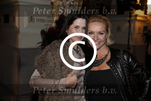 Amsterdam 12 november 2012
Beau monde awards in het amstel hotel. Mariska v Kolck met Sandra Scheffer
Peter Smulders bv