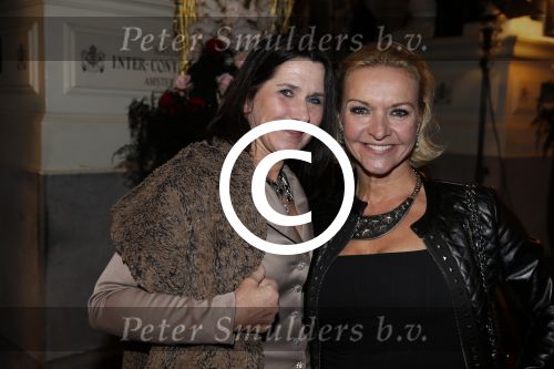 Amsterdam 12 november 2012
Beau monde awards in het amstel hotel. Mariska v Kolck met Sandra Scheffer
Peter Smulders bv