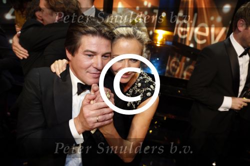 Amsterdam 19 oktober 2012
Uitreiking televizierring in carre. Winnaar The voice of holland met Wendy v Dijk Martijn Krabbe Erland Galjaard Winston Gerschtanowitz Simon Keizer Angela Groothuizen en Marco Borsato. TVOH
Peter Smulders bv