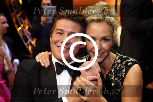 Amsterdam 19 oktober 2012
Uitreiking televizierring in carre. Winnaar The voice of holland met Wendy v Dijk Martijn Krabbe Erland Galjaard Winston Gerschtanowitz Simon Keizer Angela Groothuizen en Marco Borsato. TVOH
Peter Smulders bv