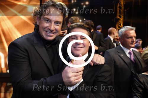 Amsterdam 19 oktober 2012
Uitreiking televizierring in carre. Winnaar The voice of holland met Wendy v Dijk Martijn Krabbe Erland Galjaard Winston Gerschtanowitz Simon Keizer Angela Groothuizen en Marco Borsato. TVOH
Peter Smulders bv