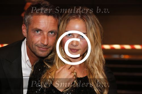 Amsterdam 19 oktober 2012
Televizier ring in carre. Matthias Scholten met dochter
Peter Smulders bv