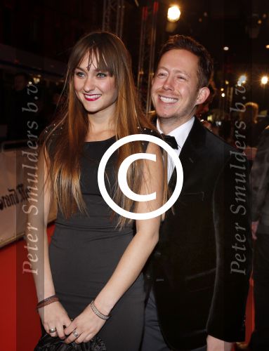 Amsterdam 19 november 2012
Premiere alles is familie in het nieuwe de la mar theater.
Melody Klawer en Robert de Hoog
Peter Smulders bv