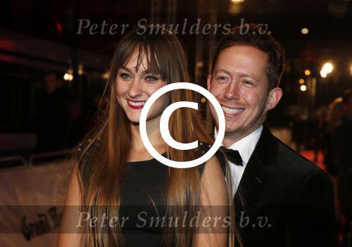 Amsterdam 19 november 2012
Premiere alles is familie in het nieuwe de la mar theater.
Melody Klawer en Robert de Hoog
Peter Smulders bv