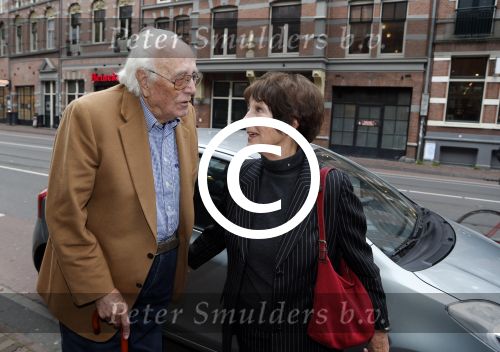 Amsterdam 24 oktober 2012
Presentatie boek/biografie Joop v d Ende in het nieuwe de la mar theater. Mies Bouwman met man Leen Timp
Peter Smulders bv