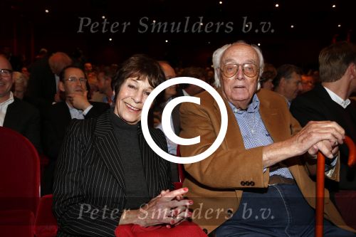 Amsterdam 24 oktober 2012
Presentatie boek/biografie Joop v d Ende in het nieuwe de la mar theater. Mies Bouwman met man Leen Timp
Peter Smulders bv