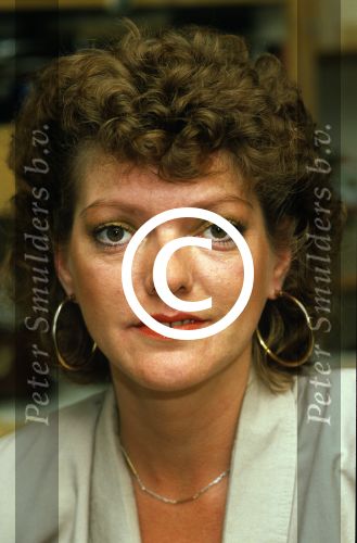 Breda, 18 Juil 1985
Marina v d Rijk ( Zangeres Miggy van Annie hou jij mijn tassie even vast) met man en dochter
Foto Peter Smulders BV