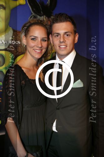 Amsterdam 4 november 2012
Premiere Shrek in het theater van de RAI. Mike Weerts met vrouw
Peter Smulders bv