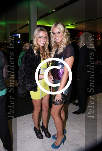 Amsterdam 4 november 2012
Premiere Shrek in het theater van de RAI. Monique Smit met Lisa Smit
Peter Smulders bv