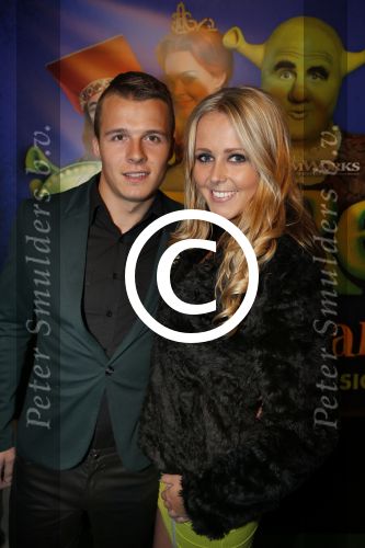 Amsterdam 4 november 2012
Premiere Shrek in het theater van de RAI. Monique Smit met vriend Jeffrey
Peter Smulders bv