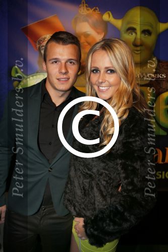 Amsterdam 4 november 2012
Premiere Shrek in het theater van de RAI. Monique Smit met vriend Jeffrey
Peter Smulders bv