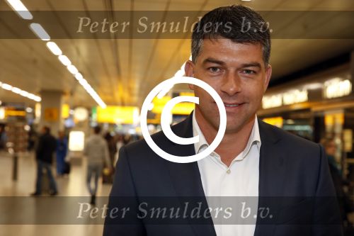 Schiphol 2 november 2012
Opening america Today winkel op schiphol door Ronald Kahn en Otto Ambagtsheer.
Peter Smulders bv