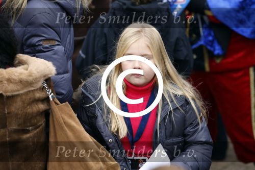 Schevenigen 17 november 2012
Prinses Maxima met Amalia Ariane en Alexia bij binnenkomst Sinterklaas in scheveningen.
Peter Smulders bv