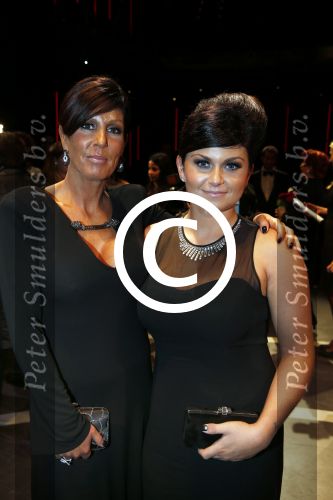 Amsterdam 11 november 2012
Premiere Zij gelooft in mij in het nieuwe de la mar. Roxeanne Andre en Rachel Hazes
Peter Smulders bv