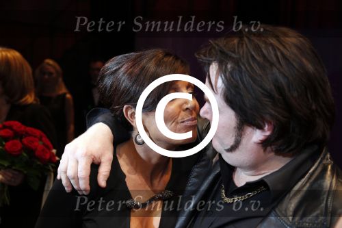Amsterdam 11 november 2012
Premiere Zij gelooft in mij in het nieuwe de la mar. Rachel hazes met Martijn Fischer en Joop v d Ende
Peter Smulders bv