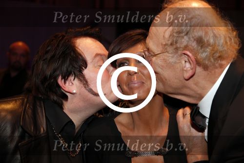 Amsterdam 11 november 2012
Premiere Zij gelooft in mij in het nieuwe de la mar. Rachel hazes met Martijn Fischer en Joop v d Ende
Peter Smulders bv